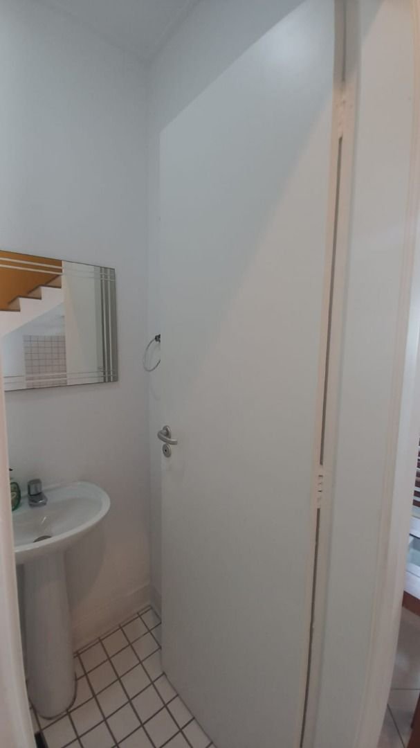 Apartamento com 2 dormitórios à venda, 96 m² por R$ 1.200.000,00 - Gonzaga - Santos/SP