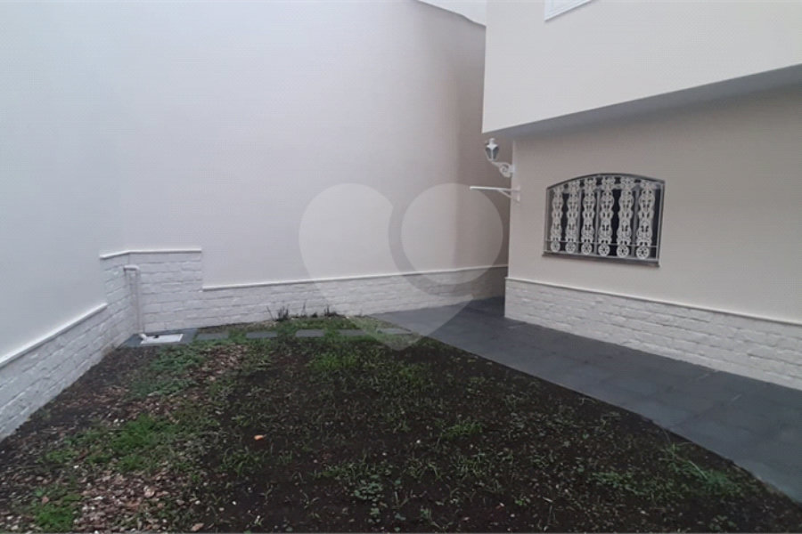 Sobrado à venda com 4 quartos, sendo 2 suítes, em Jardim França, São Paulo, SP