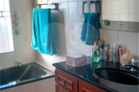 Sobrado à venda com 3 quartos, sendo 1 suíte, em Jaguaré, São Paulo, SP