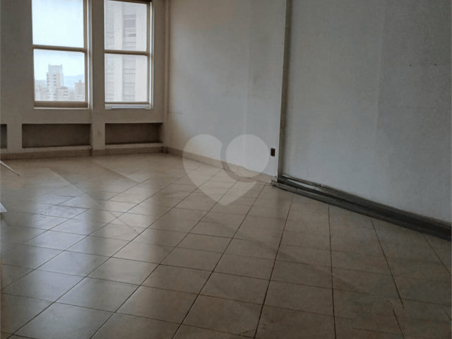 Sala à venda ou para alugar no Centro, São Paulo, SP