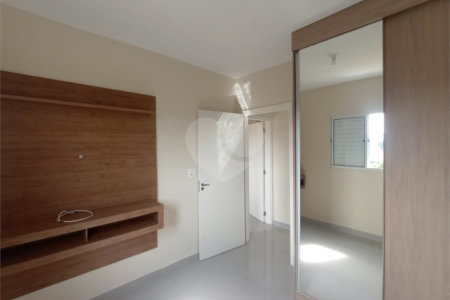 Apartamento à venda com 2 quartos em Jardim Bela Vista, Itapetininga, SP