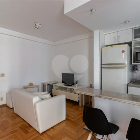 Apartamento à venda ou para alugar com 1 suíte em Pinheiros, São Paulo, SP