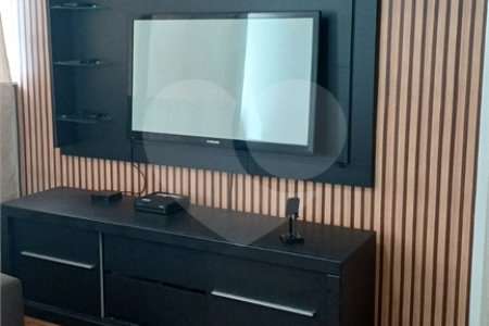 APARTAMENTO REFORMADO NA MOÓCA - 114m - 3 Dormitorios com 2 suítes - 1 vaga