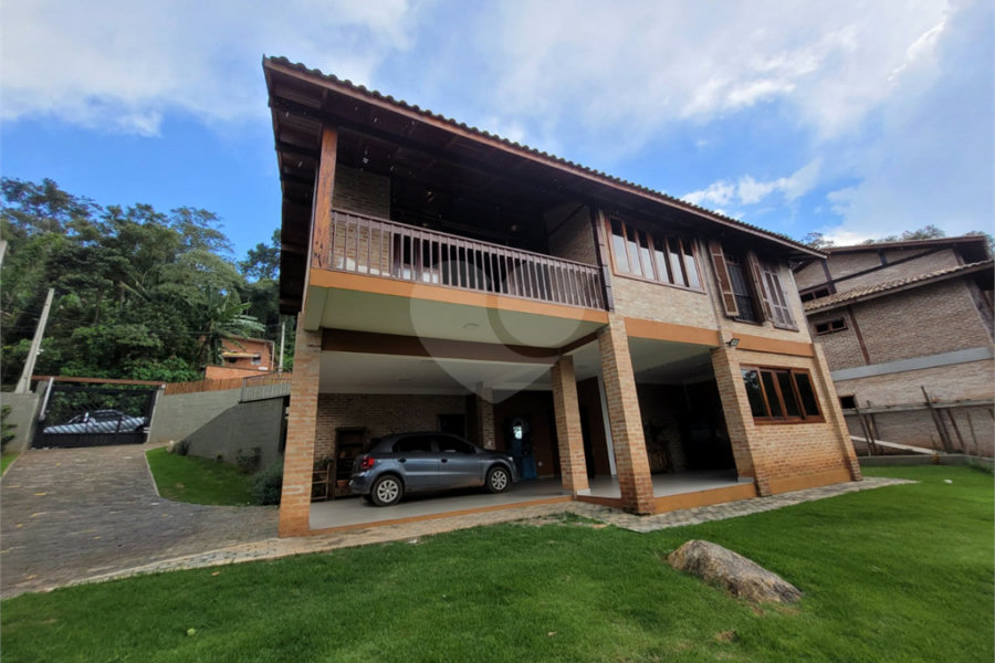 Casa à venda com 2 quartos, sendo 1 suíte, em Serra da Cantareira, Mairiporã, SP