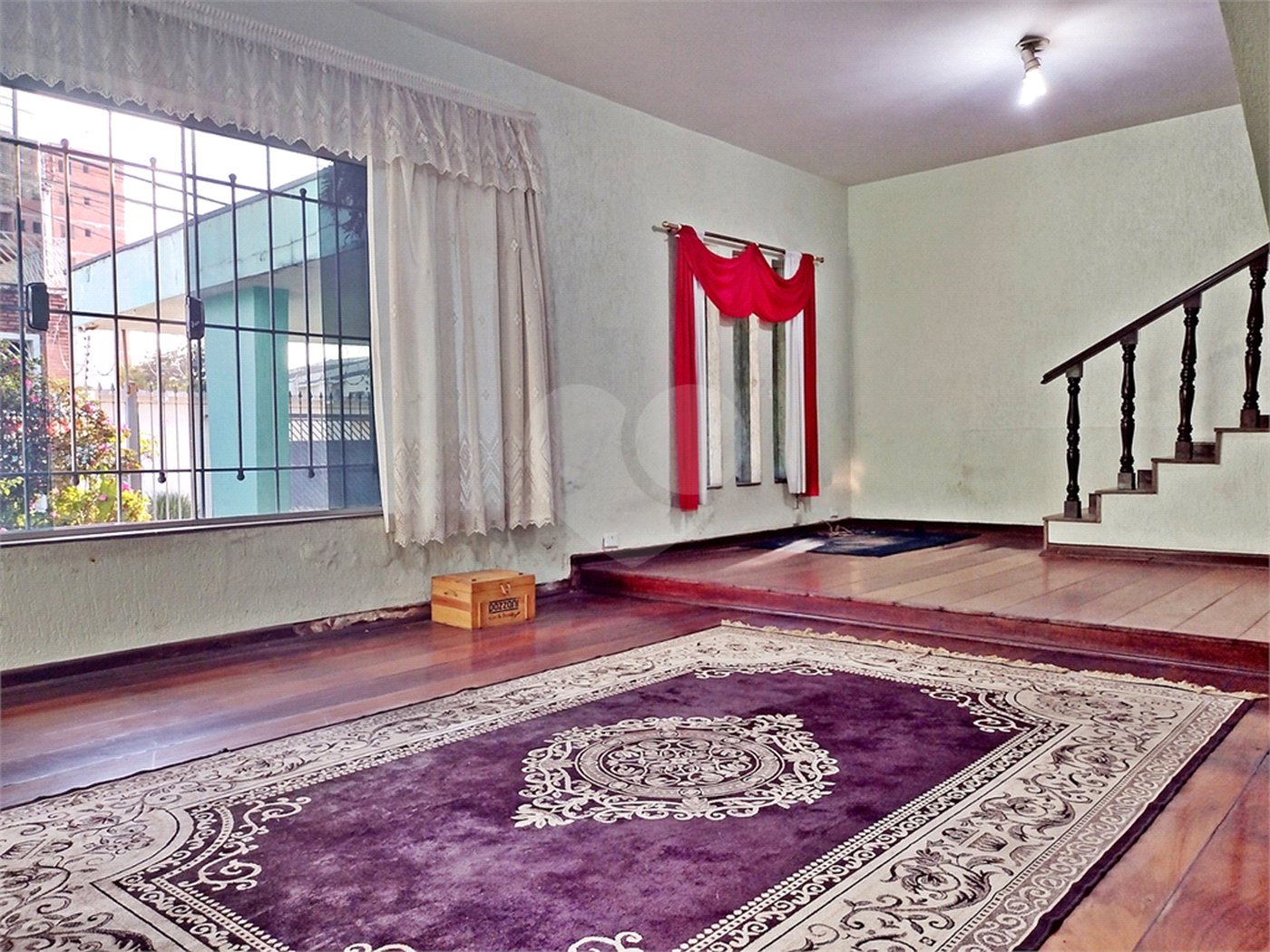 Casa à venda com 4 quartos, sendo 1 suíte, em Vila Germinal, São Paulo, SP