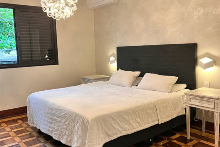 Sobrado à venda com 5 quartos, sendo 2 suítes, em Vila Inah, São Paulo, SP