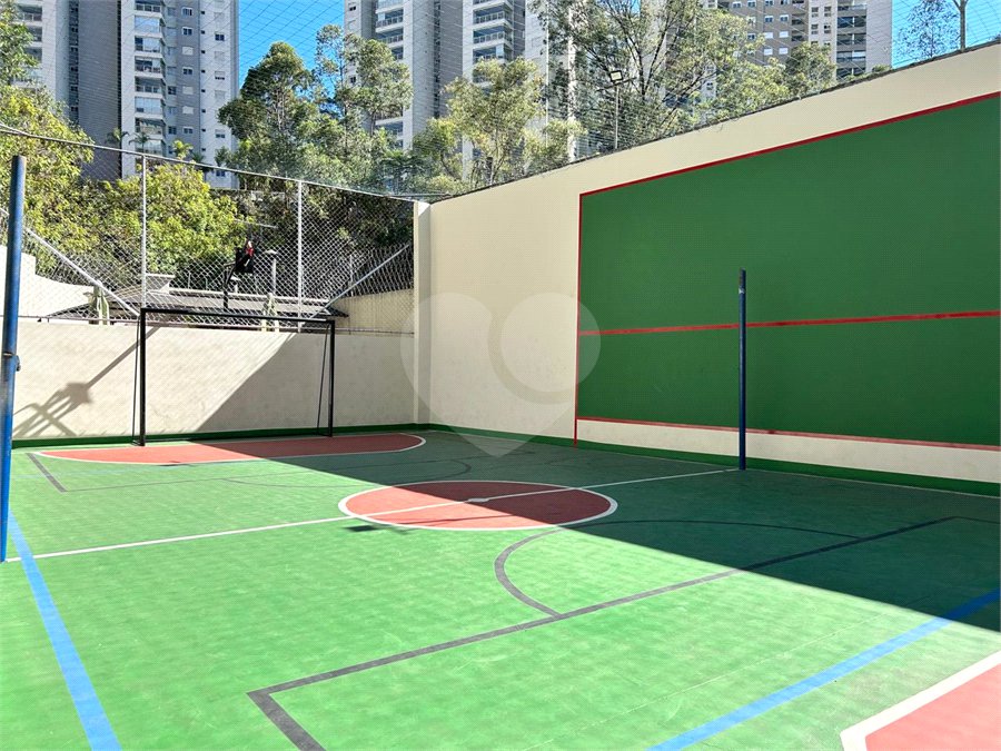 Apartamento à venda com 2 quartos, sendo 1 suíte, em Vila Andrade, São Paulo, SP
