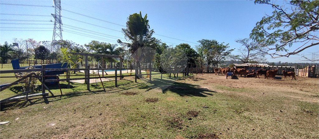 Sítio à venda com 2 suítes em Buru, Salto, SP