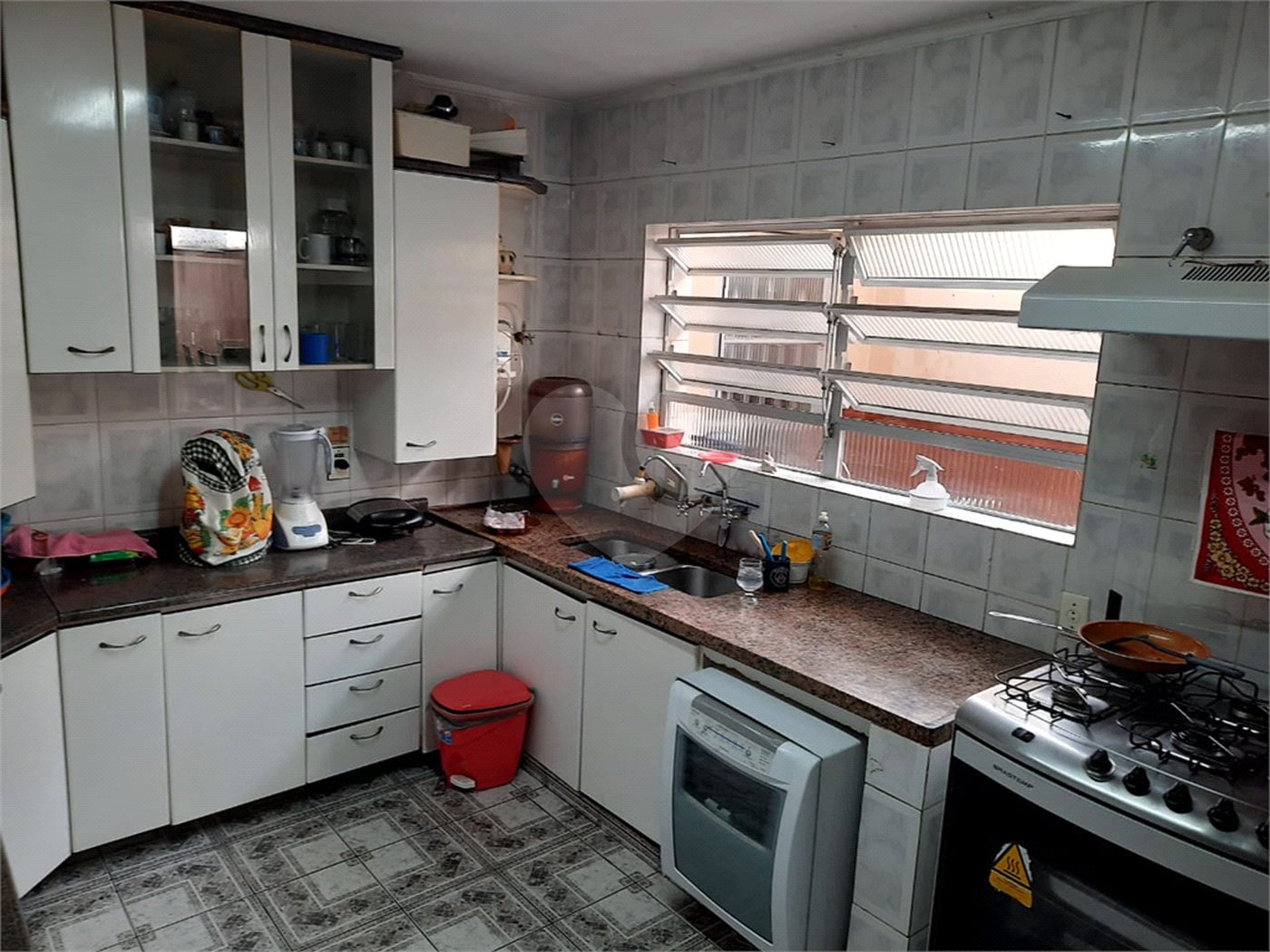 Casa à venda com 6 quartos, sendo 4 suítes, em Vila Guarani (z Sul), São Paulo, SP