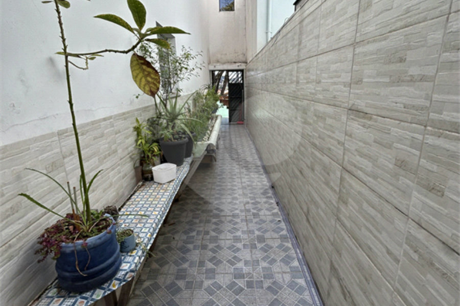 Sobrado à venda com 3 quartos em Tremembé, São Paulo, SP