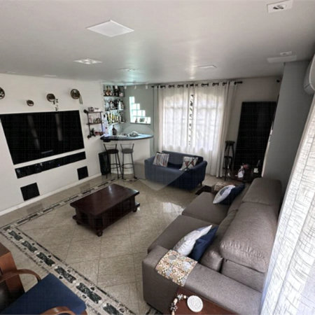 Casa à venda com 3 quartos, sendo 1 suíte,  no condomínio Residencial Nabuco de Araújo, São Paulo - SP