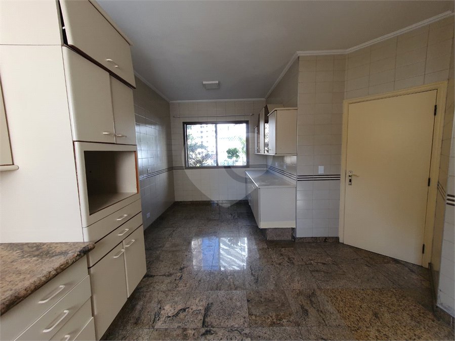 Apartamento à venda com 4 quartos, sendo 2 suítes, em Anália Franco, São Paulo, SP