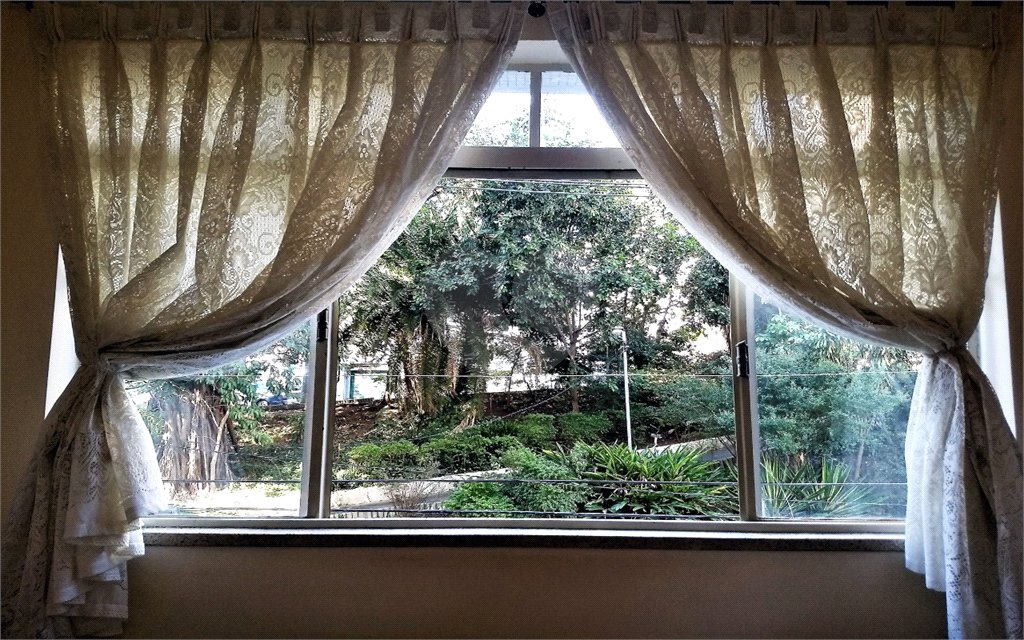 Apartamento à venda com 4 quartos, sendo 1 suíte, em Bosque da Saúde, São Paulo, SP