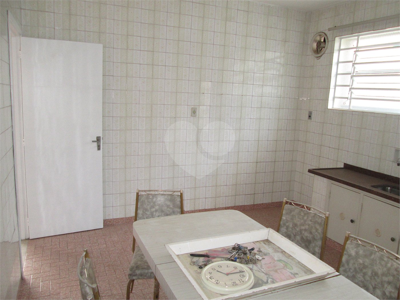 Sobrado à venda com 3 quartos em Horto, São Paulo, SP