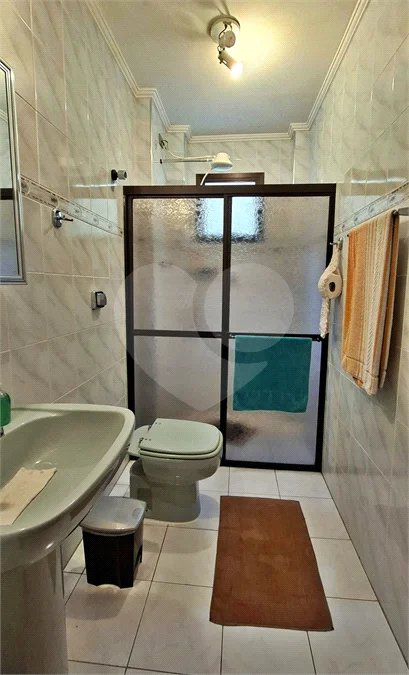 APARTAMENTO LINDINHO, PLANTA EXCELENTE, LOCALIZAÇÃO IMPAR. ( JD. GUILHERMINA ).
