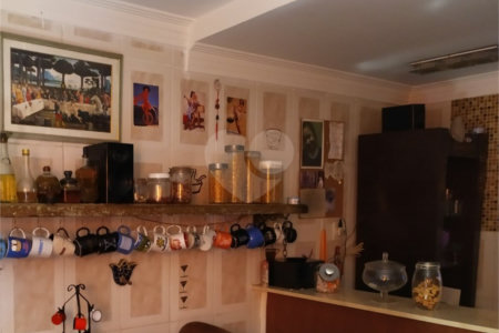 Casa com 4 dormitórios 180 m² na Consolação