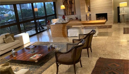 Apartamento à venda com 5 suítes em Real Parque, São Paulo, SP