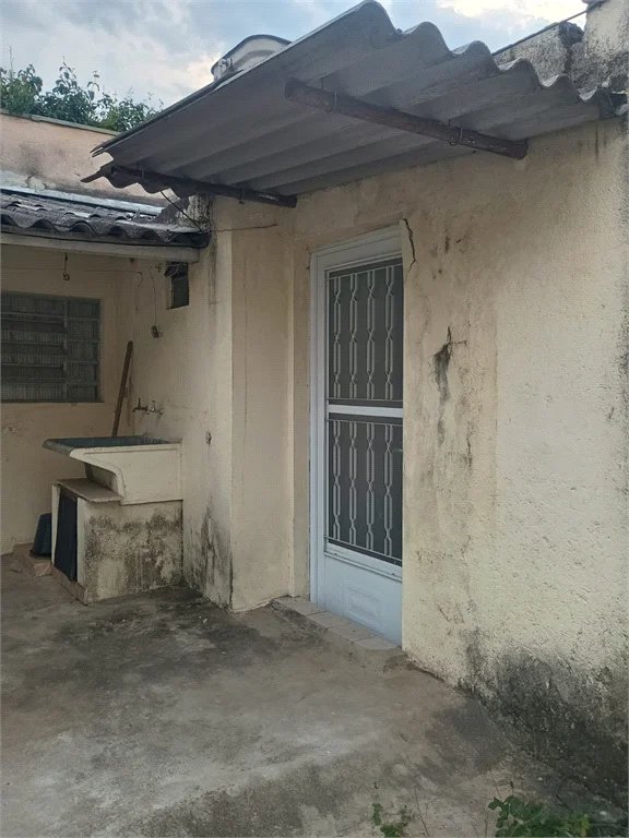 Casa à venda com 4 quartos, sendo 1 suíte, em Vila Cordeiro, São Paulo, SP