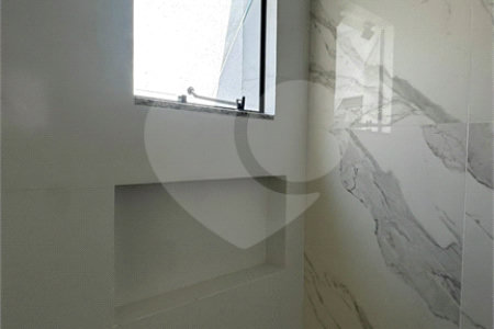 Casa à venda com 2 quartos, sendo 1 suíte, no condomínio Parque Guará, Rio de Janeiro - RJ