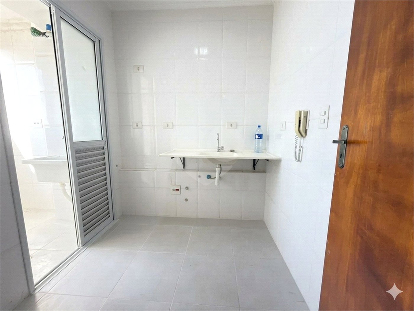 Apartamento à venda com 2 quartos, sendo 1 suíte, em Vila Medeiros, São Paulo, SP