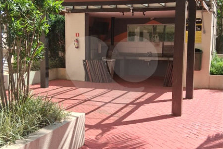 Apartamento à venda com 3 quartos, sendo 1 suíte, em Jardim Tupanci, Barueri, SP