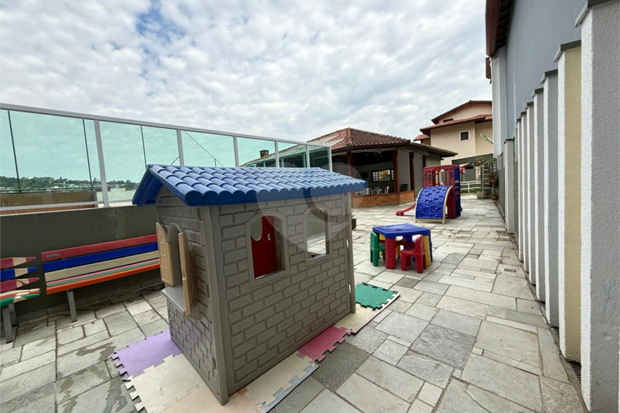 Casa à venda ou para alugar com 3 quartos, sendo 1 suíte, no condomínio Da Serra, São Paulo - SP