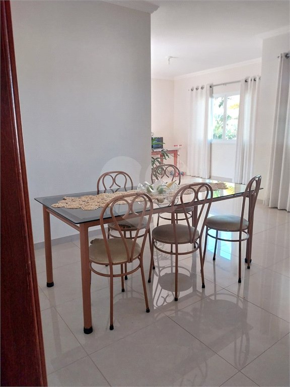 Casa à venda com 3 quartos, sendo 2 suítes, no condomínio Acmti - Colinas do Mosteiro, Terras de Itaici e Recanto dos Pássaros, Indaiatuba - SP
