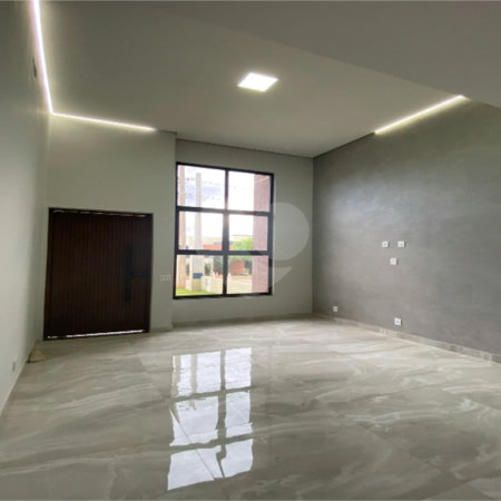 Casa à venda com 2 quartos, sendo 1 suíte, no condomínio Residencial Jardim, Sorocaba - SP