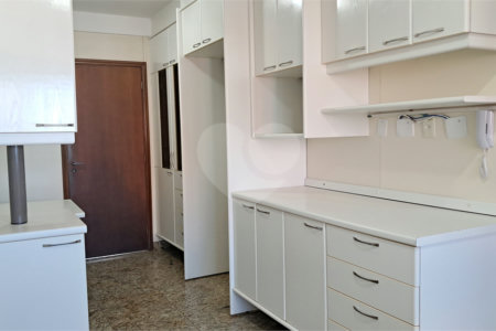Apartamento à venda ou para alugar com 4 suítes em Jardim Marajoara, São Paulo, SP