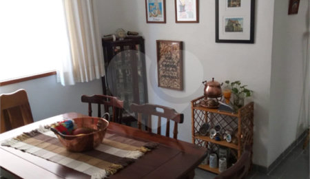Casa à venda com 4 quartos, sendo 2 suítes,  no condomínio Vila Panamericana, São Paulo - SP