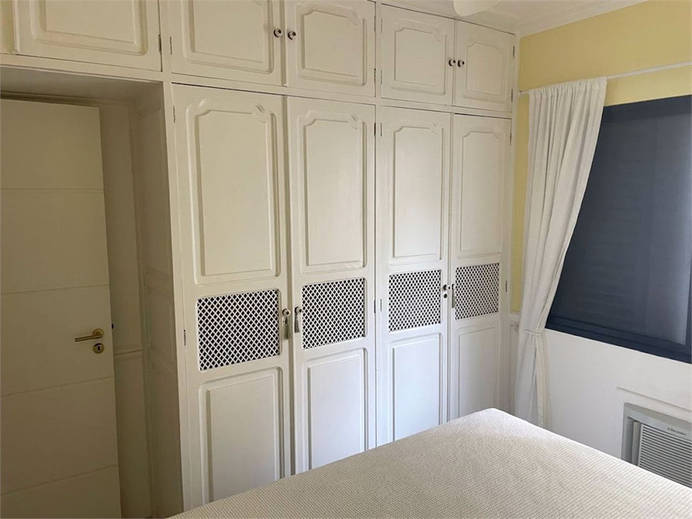 Apartamento Residencial à venda, Balneário Cidade Atlântica, Guarujá - AP0349.