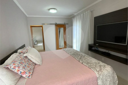 Casa à venda com 4 suítes no condomínio Aruã Lagos, Mogi das Cruzes - SP