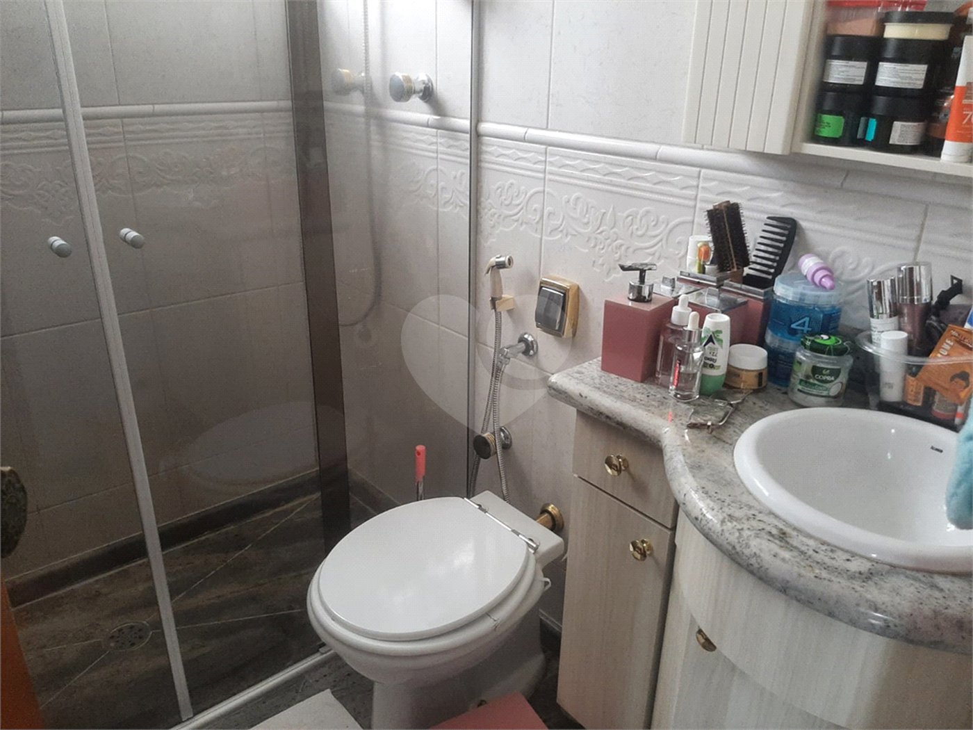 Sobrado à venda com 4 quartos, sendo 2 suítes, em Tremembé, São Paulo, SP