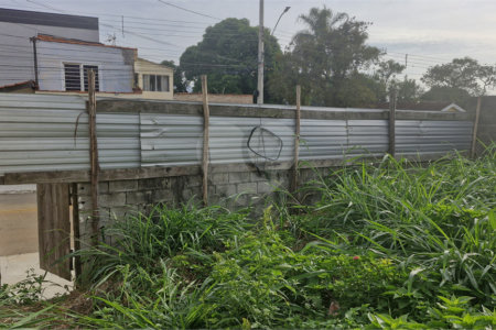 Terreno à venda com 1 suíte em Jardim Colonial, Atibaia, SP