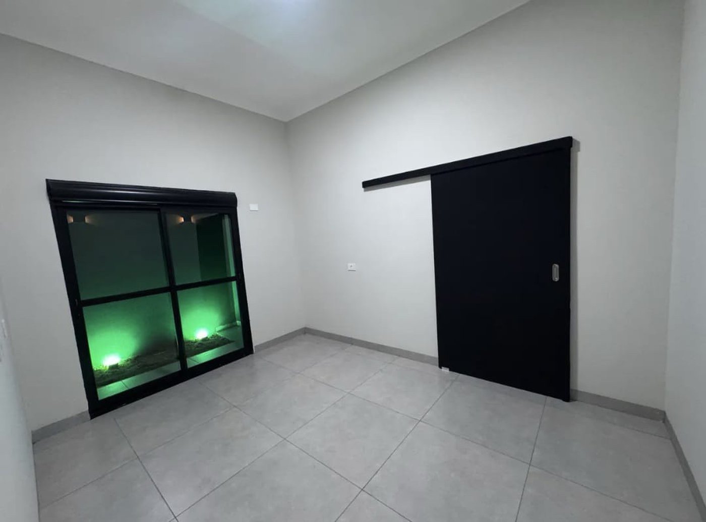 Casa à venda com 2 quartos, sendo 1 suíte,  em Santa Helena, Três Lagoas, MS