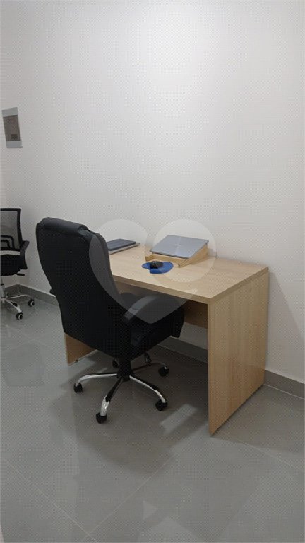 Casa à venda com 2 quartos, sendo 1 suíte, em Vila Haro, Sorocaba, SP