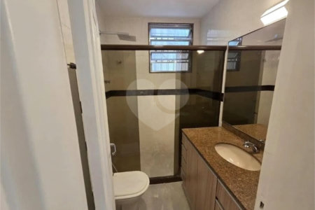 Apartamento à venda com 3 quartos, sendo 1 suíte, em Copacabana, Rio de Janeiro, RJ