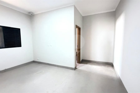 Casa à venda com 2 quartos, sendo 1 suíte,  em Portal das Araras, Três Lagoas, MS