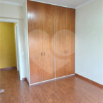 Apartamento à venda com 3 quartos, sendo 1 suíte,  em Lar São Paulo, São Paulo, SP