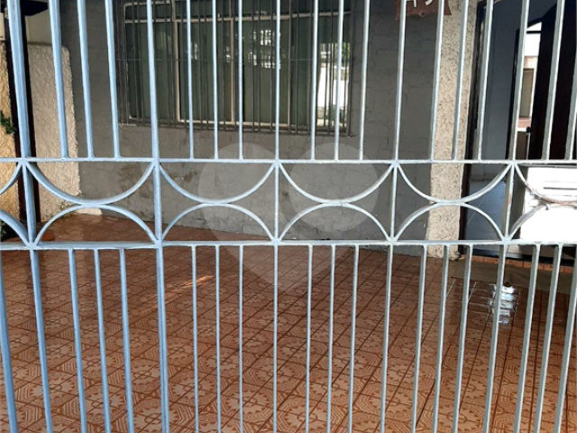 Sobrado à venda com 2 quartos em Santana, São Paulo, SP