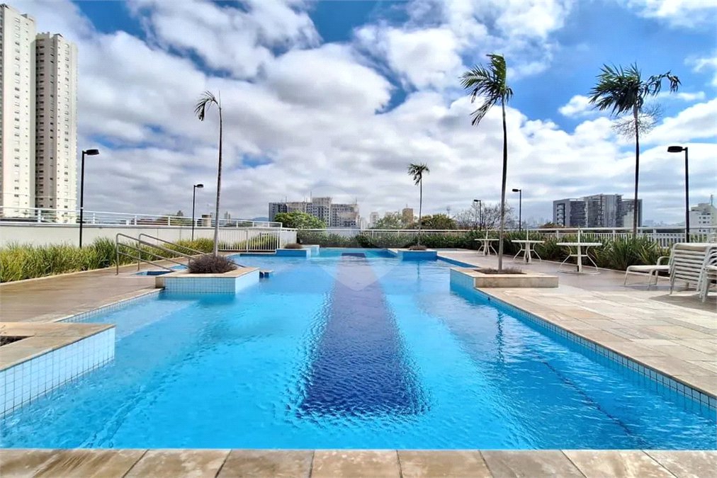 Apartamento de Luxo em Barra Funda - 2 Quartos, 2 Banheiros, 65m².