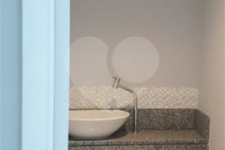 Apartamento à venda com 3 quartos, sendo 1 suíte,  em Jardim Vazani, São Paulo, SP