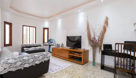 Casa à venda com 3 quartos, sendo 1 suíte,  em Jardim Santa Clara, Guarulhos, SP