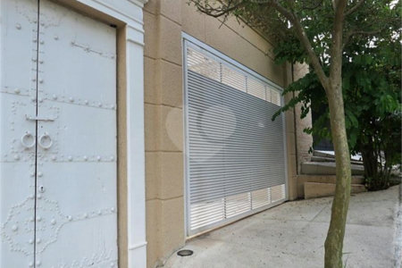 Casa em condomínio à venda com 4 quartos, sendo 3 suítes, em Jardim Vitória Régia, São Paulo, SP