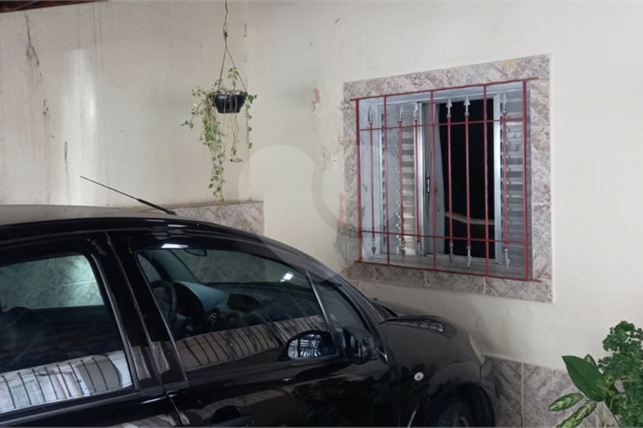 Sobrado à venda com 4 quartos em Água Fria, São Paulo, SP