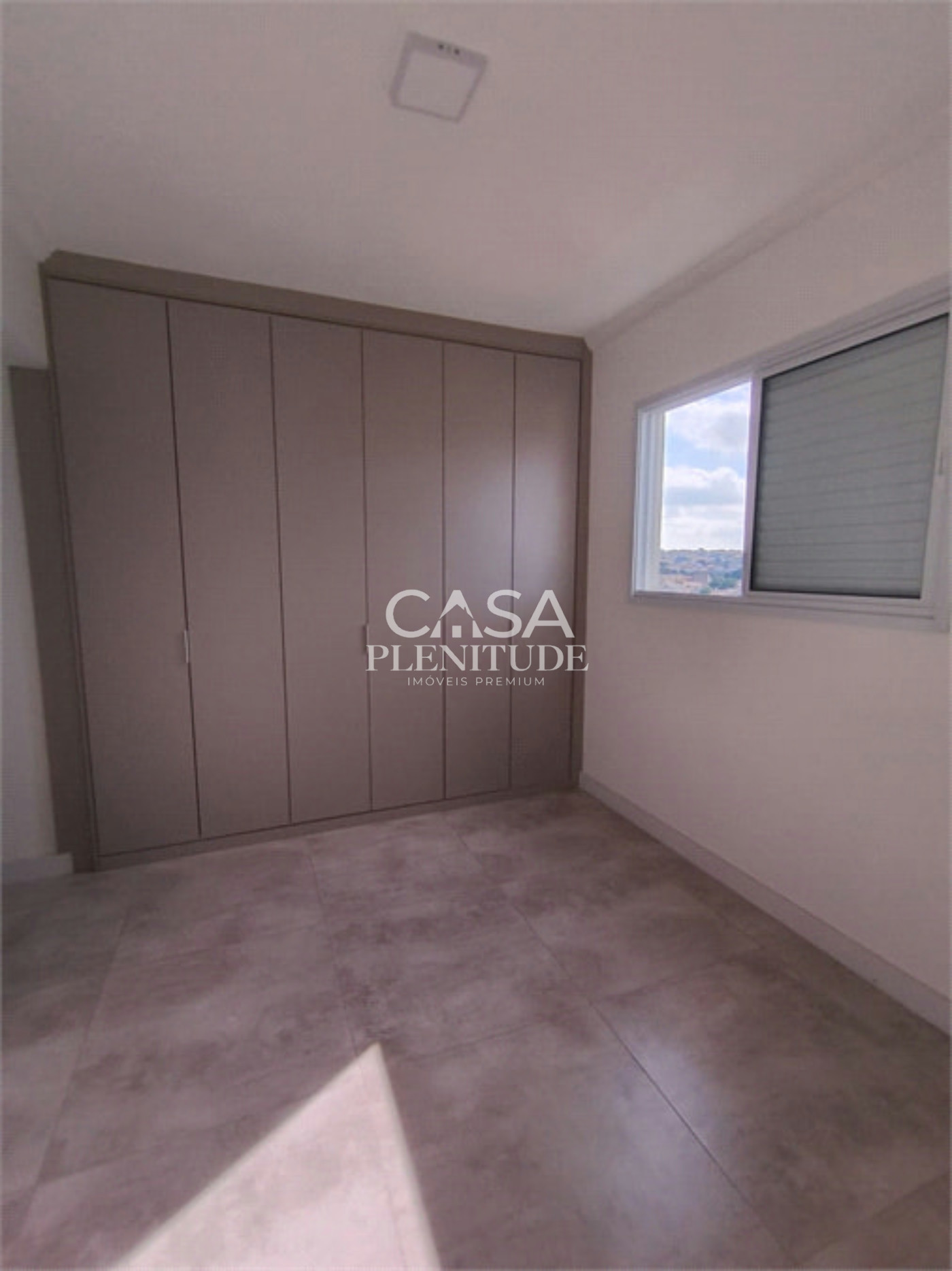Apartamento à venda com 2 quartos, sendo 1 suíte, no Centro, Sorocaba, SP