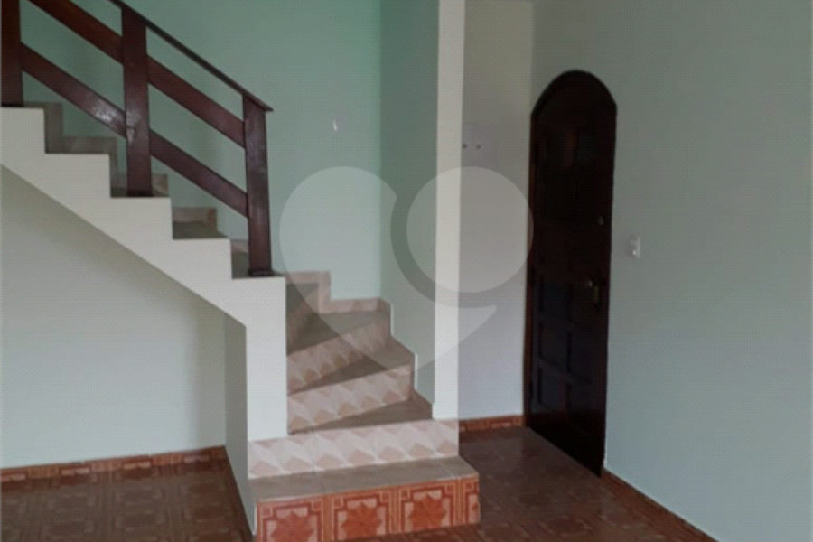 Sobrado à venda com 3 quartos em Tremembé, São Paulo, SP