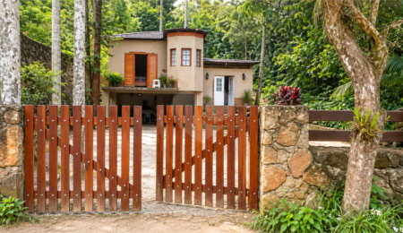 Casa à venda com 3 quartos, sendo 1 suíte, em Serra da Cantareira, Mairiporã, SP