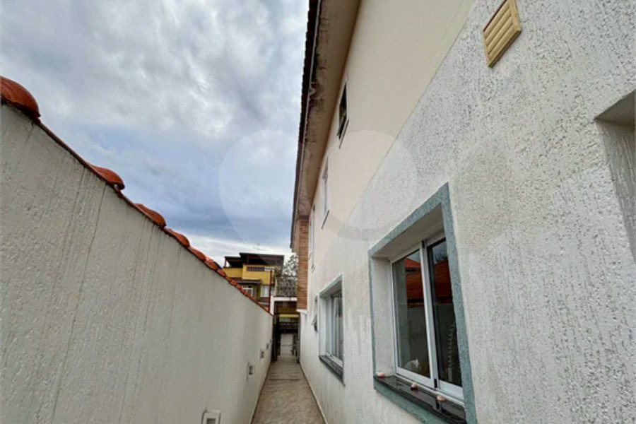 Casa à venda com 4 quartos, sendo 3 suítes, no condomínio Tremembé, São Paulo - SP