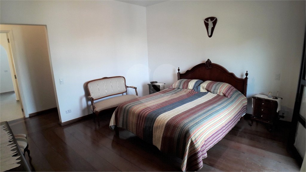 Casa Térrea à venda com 4 suítes em Brooklin Paulista, São Paulo, SP